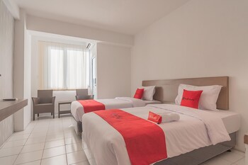 reddoorz apartment emerald towers bandung