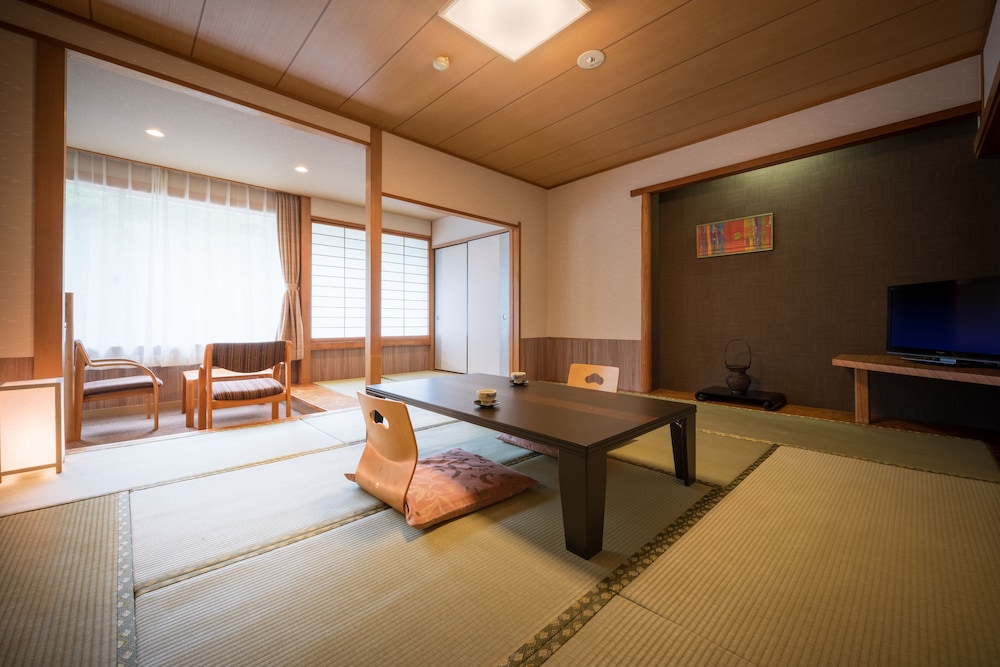yu no mori hotel shidotaira