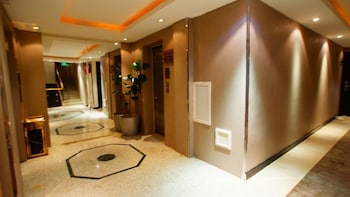 al muhaidb al diwan al olaya