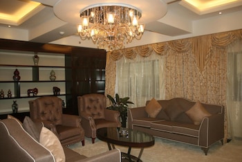 Zhengzhou Jianguo Hotel,86 Jiangchang Rd,East Jinshui Avenue,4.5 star