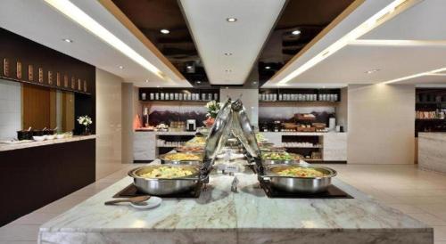 atour hotel high tech chengdu