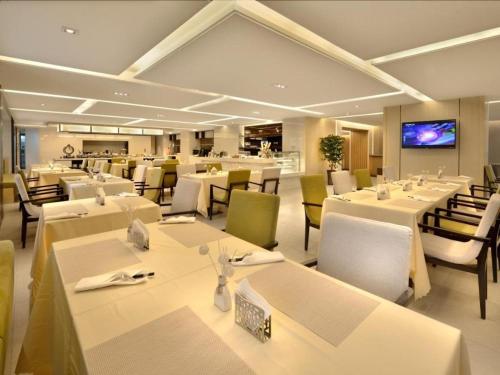atour hotel high tech chengdu