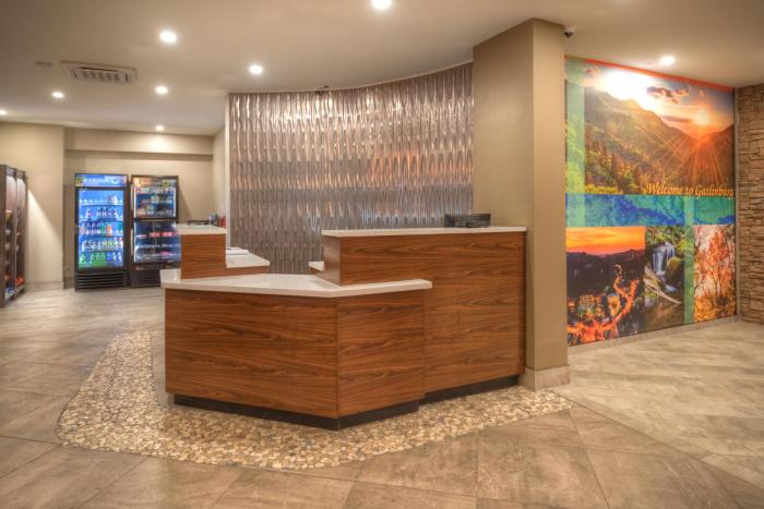 clarion pointe downtown gatlinburg