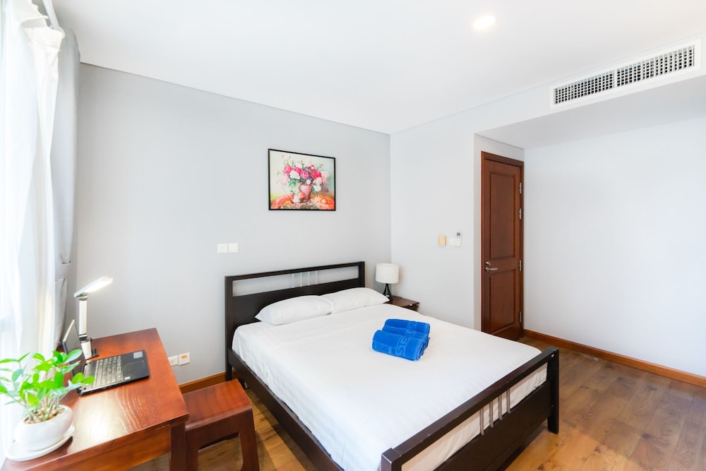 lancaster ho chi minh