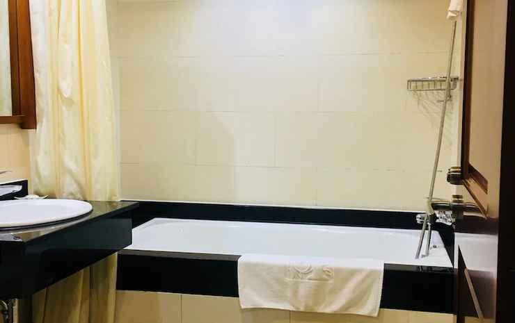 lancaster ho chi minh