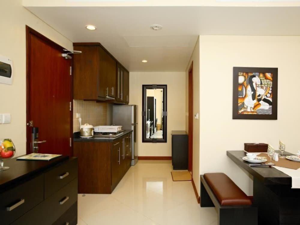 lancaster ho chi minh