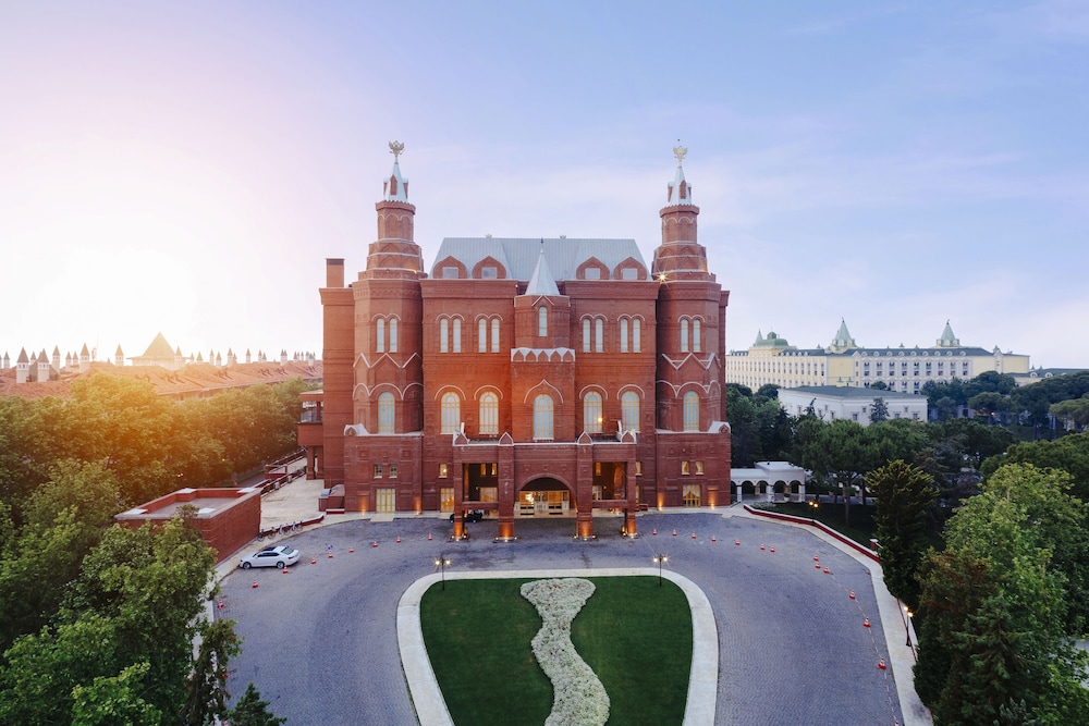 kremlin palace