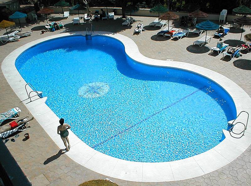 aparthotel first flatotel international