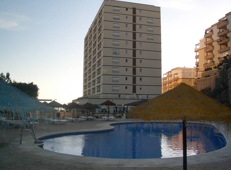 aparthotel first flatotel international