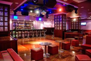 aparthotel first flatotel international