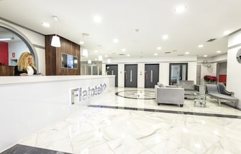 aparthotel first flatotel international