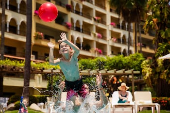 velas vallarta suites resort all inclusive