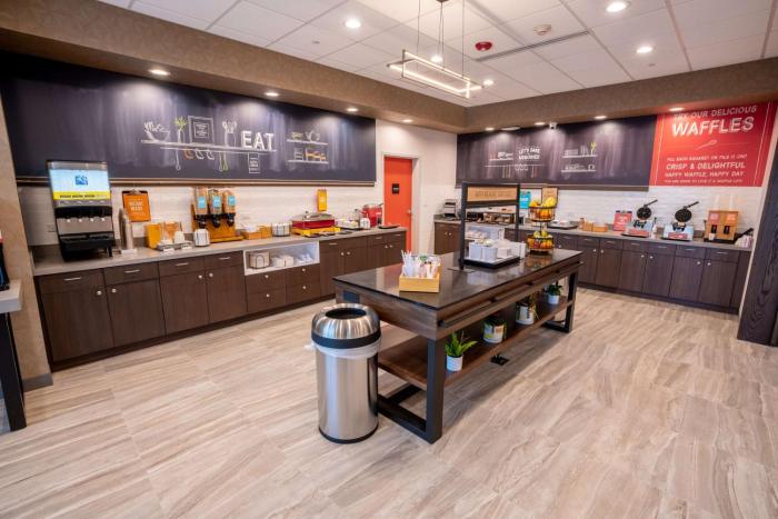 hampton inn by hilton huntley chicago