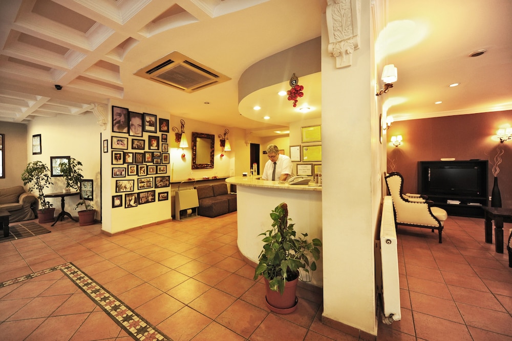 ustun otel alsancak