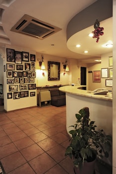 ustun otel alsancak