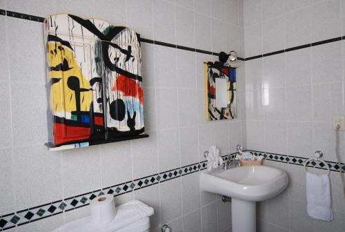 hotel and suites galeria