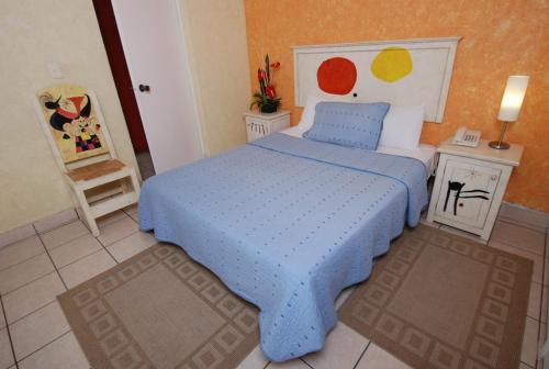 hotel and suites galeria