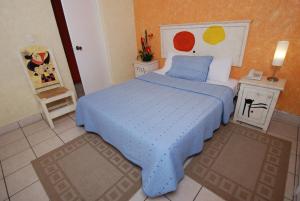 hotel and suites galeria
