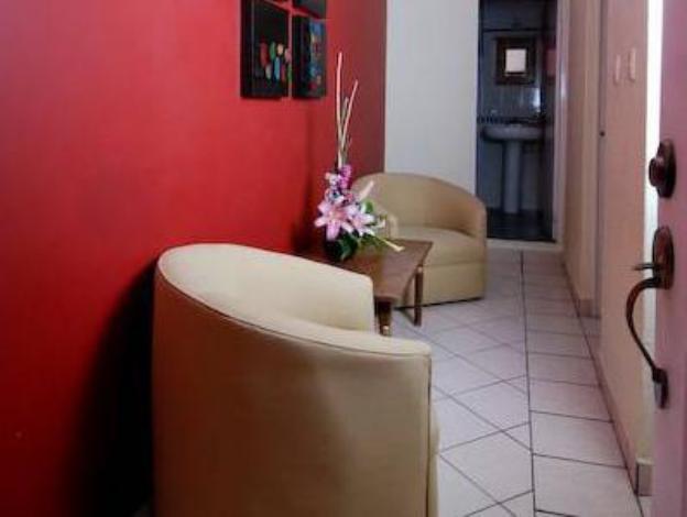 hotel and suites galeria
