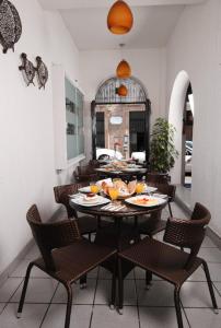 hotel and suites galeria