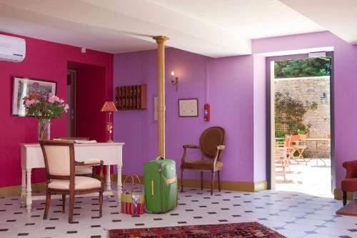 logis hotel o en couleur
