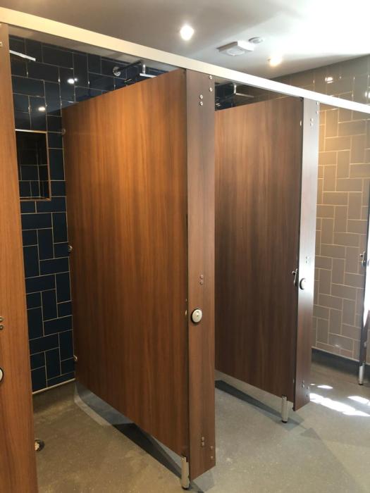 publove the steam engine hostel