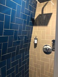 publove the steam engine hostel