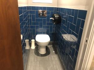 publove the steam engine hostel