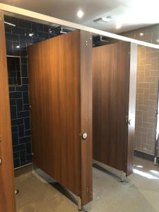 publove the steam engine hostel