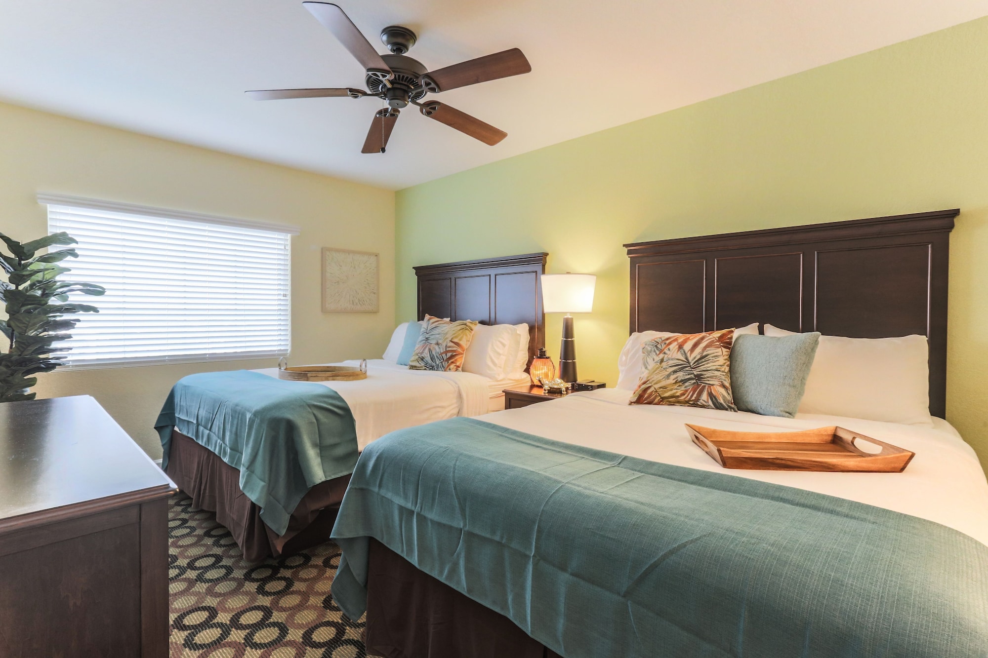 new hotel collection harbourside