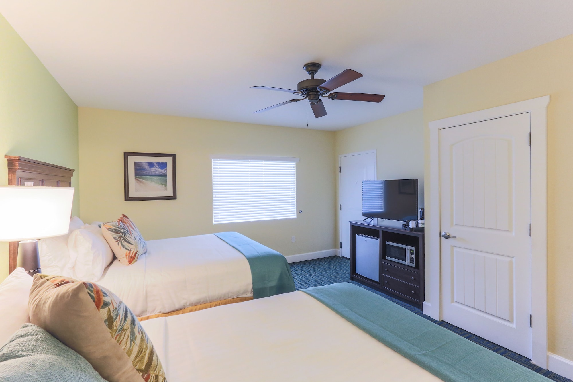 new hotel collection harbourside