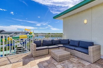 new hotel collection harbourside