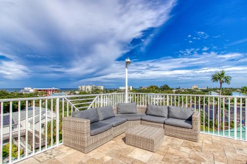 new hotel collection harbourside
