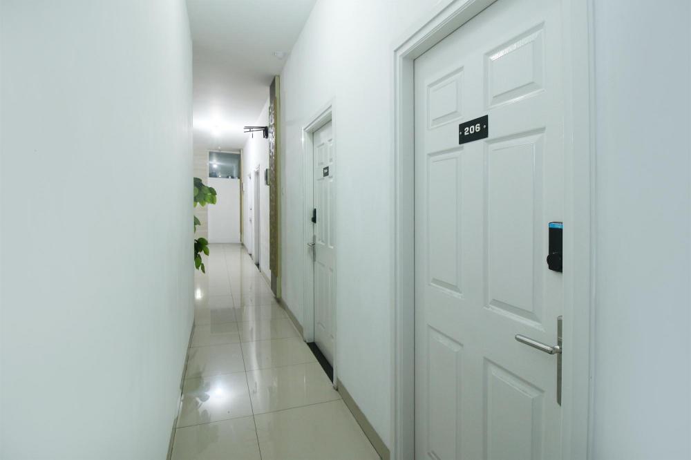aira rooms bsd