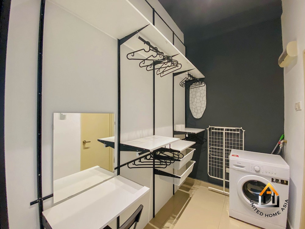 palazio serviced apartment