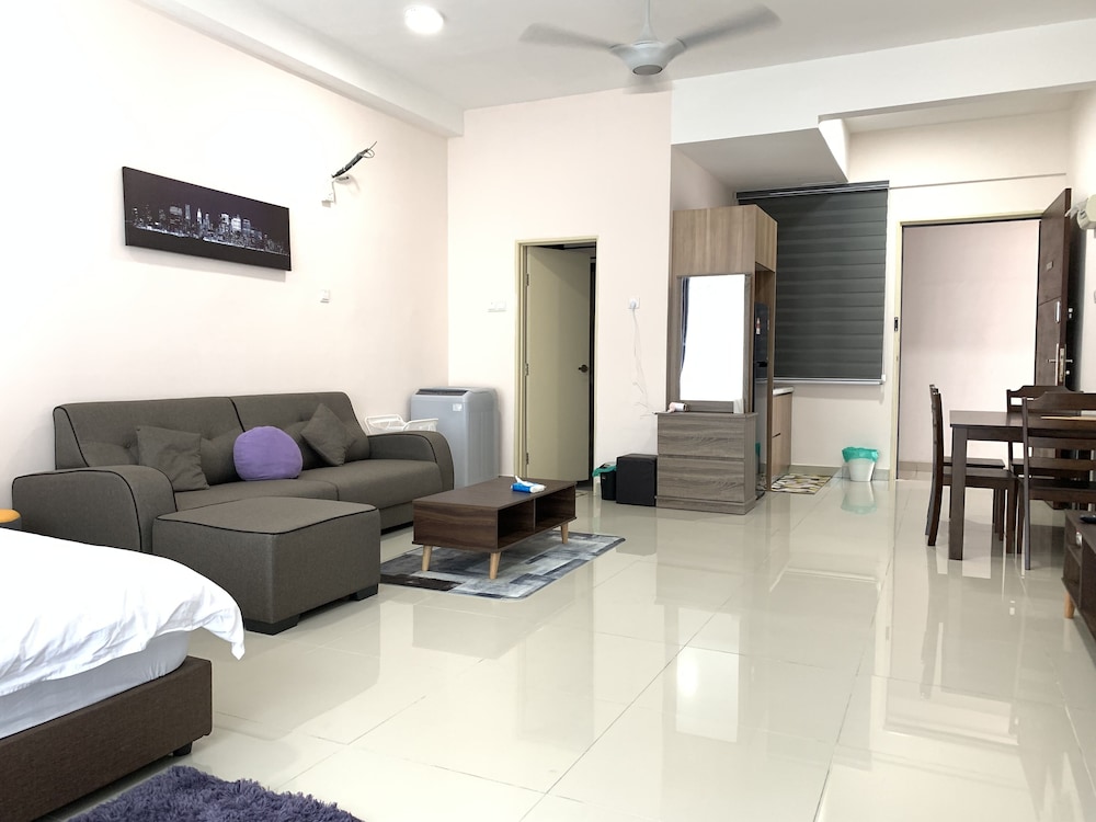 palazio serviced apartment
