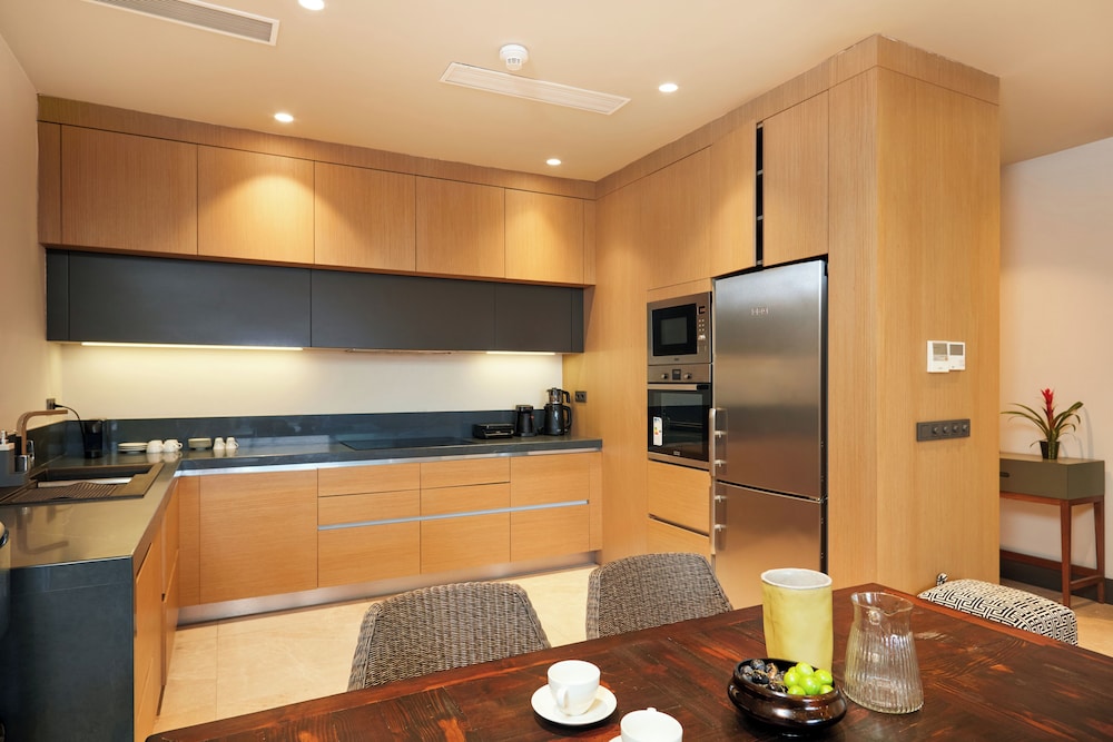 root redrock yalikavak