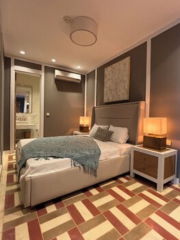 root redrock yalikavak