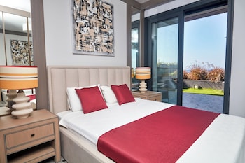 root redrock yalikavak