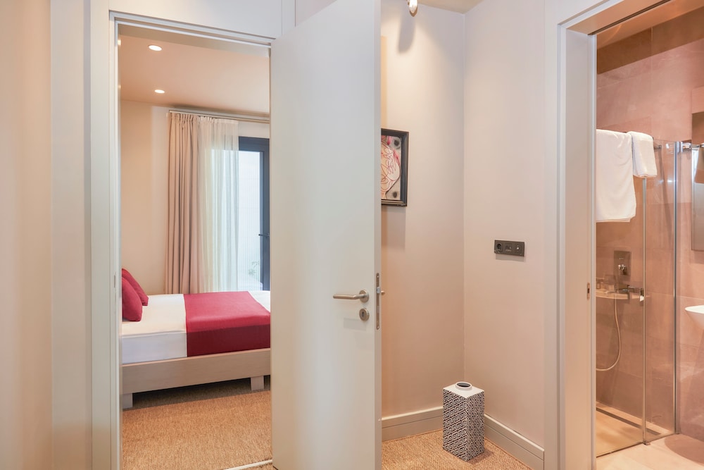 root redrock yalikavak