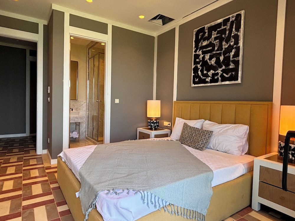 root redrock yalikavak