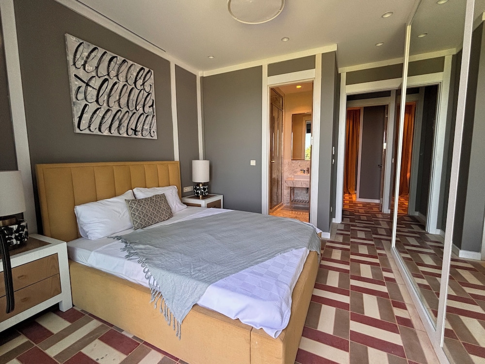 root redrock yalikavak