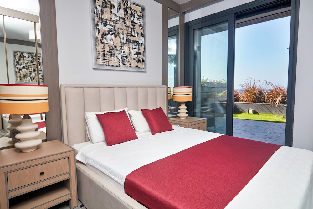 root redrock yalikavak