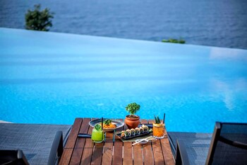 root redrock yalikavak