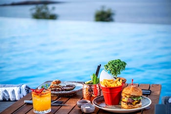 root redrock yalikavak