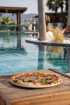 root redrock yalikavak