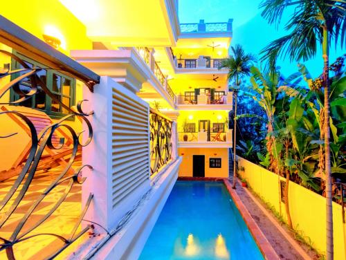 golden banana residence