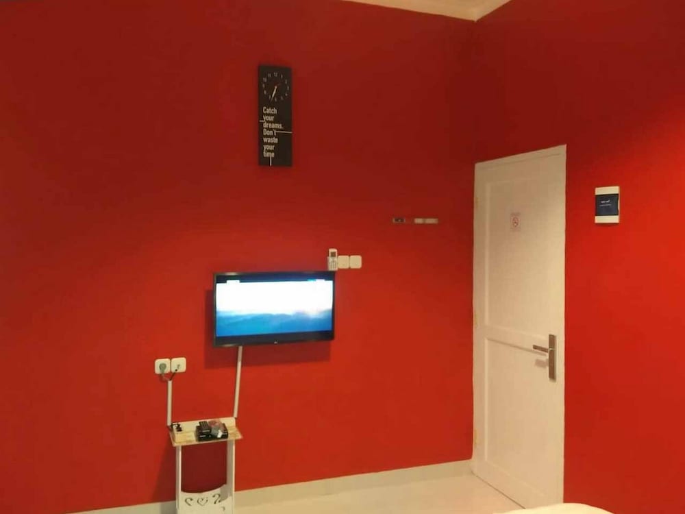 reddoorz sindangbarang bogor