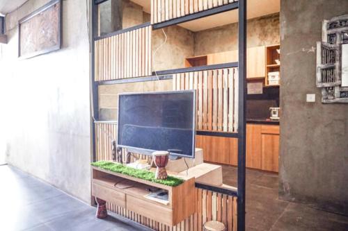 reddoorz hostel near lippo mall kuta