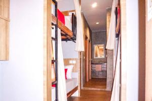 reddoorz hostel near lippo mall kuta